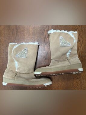 Roxy Women's Camel/Tan Suede Lined Winter Boots, Leather uppers, round toe. Sz 5